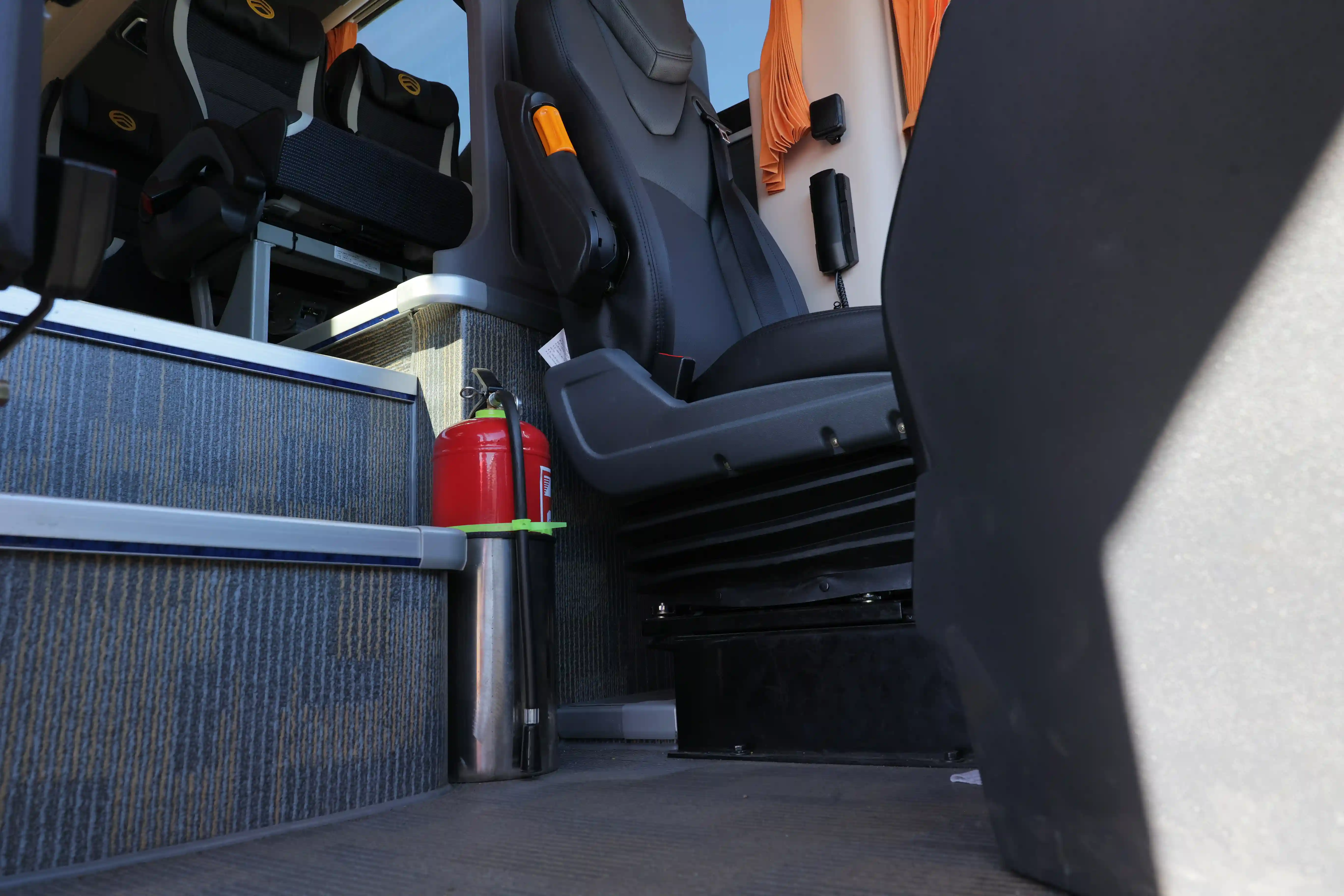 XML6129JR Navigator